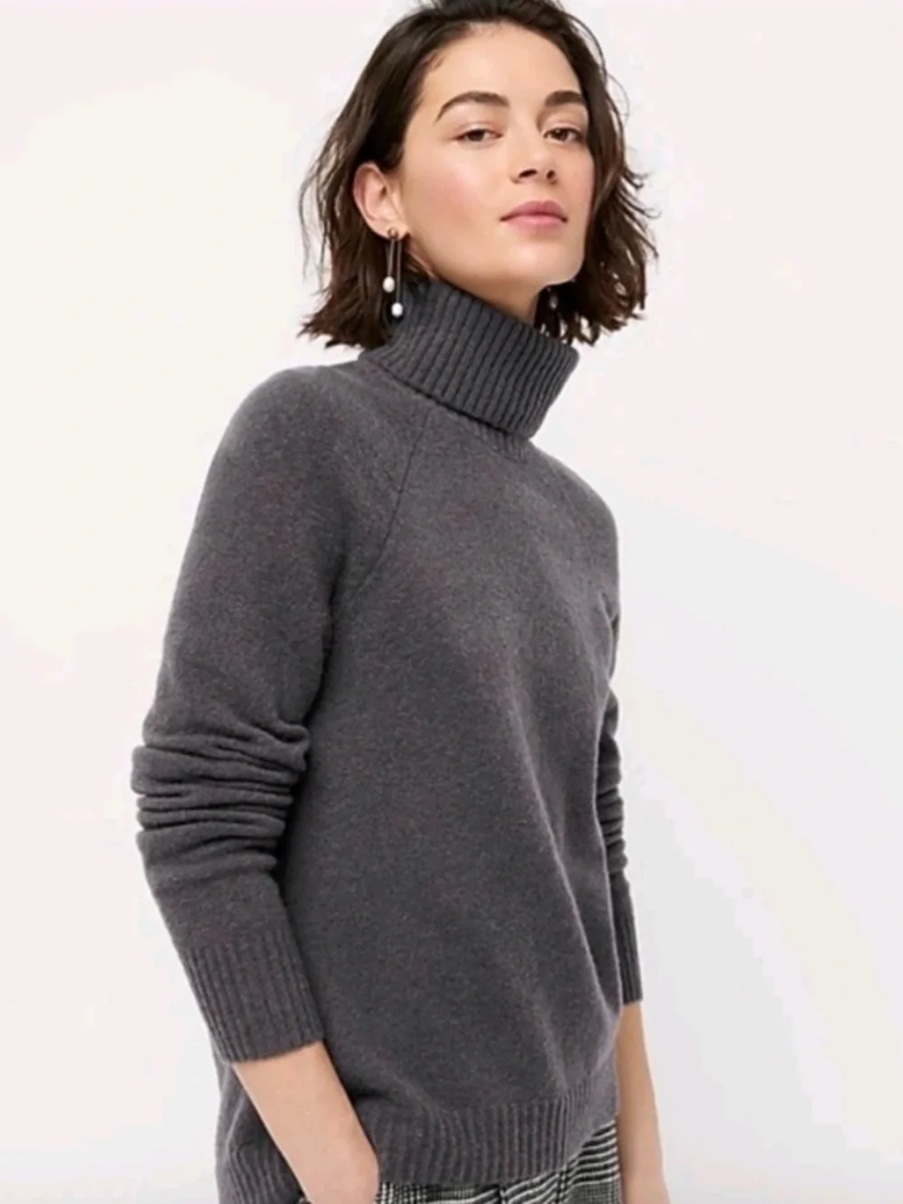 J. Crew Wool Alpaca Blend Turtleneck Sweater size Large chic preppy minimalist
